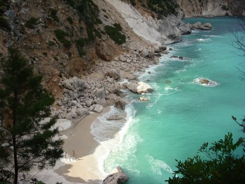 Apartment, 3 Bedrooms, Balcony | Beach