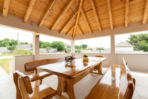 Villa, 2 Bedrooms, Private Pool, Mountain View | Balcony