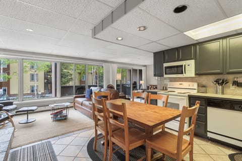 dining area seats 6 at table