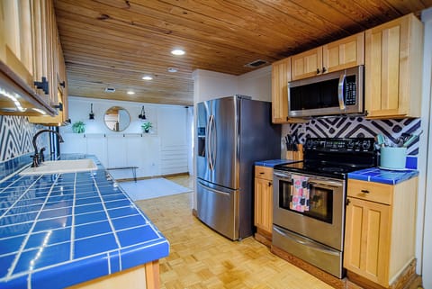 Fully stocked  kitchen  with everything  you need to cook  and  gather