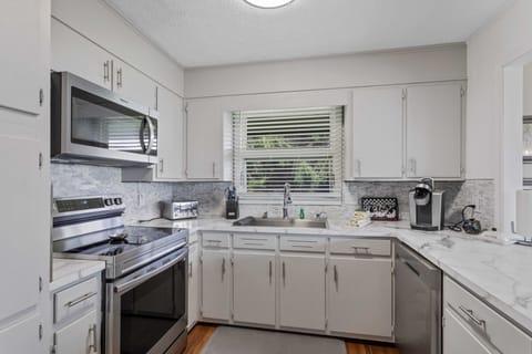 Spacious Well-Stocked Kitchen