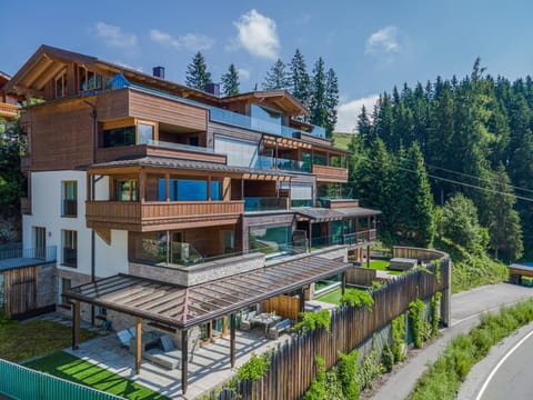 Holiday Home Exterior [summer]