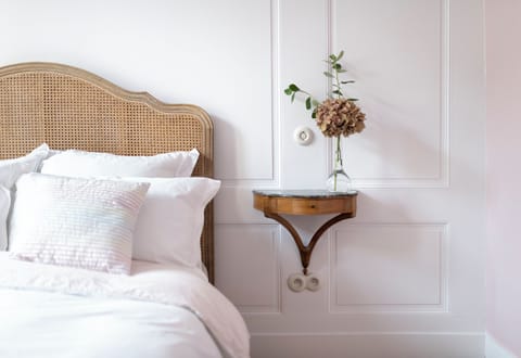 Comfort Suite | Premium bedding, down comforters, free WiFi