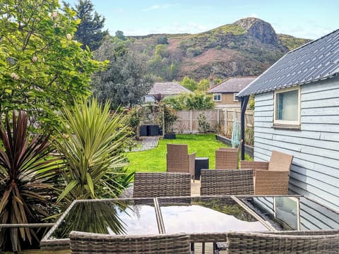 Outdoor | Afallon, Conwy