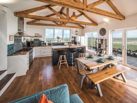 Open plan living space | Two Seas Hebrides, Eoropie, Isle of Lewis