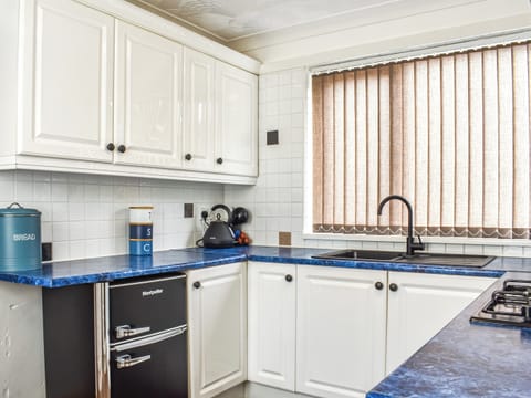 Kitchen | Beachcomber Cottage, Skinningrove, near Saltburn-by-the-Sea