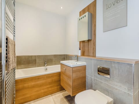 Bathroom | One The Loan, Tornagrain, near Inverness