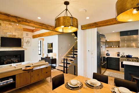 Mariposa Ground Floor