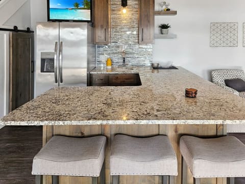 Clean lines, modern touches, and a fully functional cooking space.