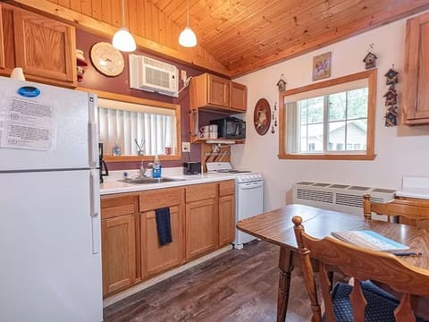Full Kitchen with All Amenities.