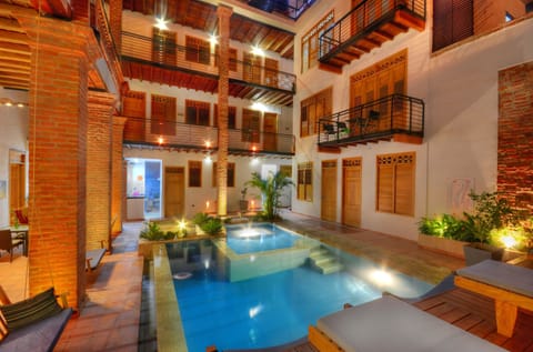 3 outdoor pools, sun loungers