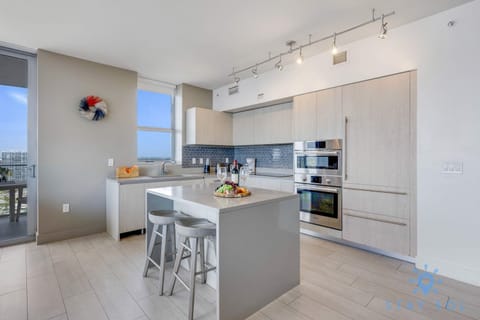 Fully-equipment kitchen