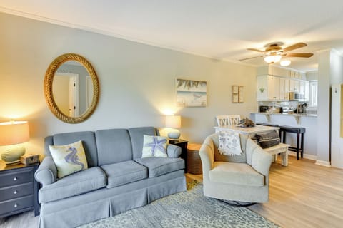 Hilton Head Island Vacation Rental | 2BR | 2BA | 843 Sq Ft | Step-Free Access