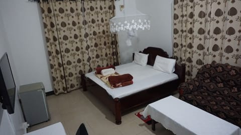 Business Double Room | WiFi (free)