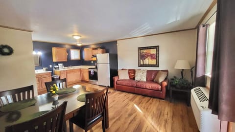 Room #203 | Living area | Smart TV, DVD player