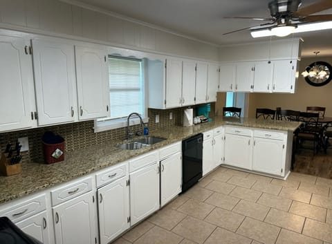 Large Kitchen