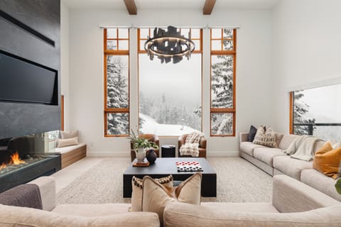 Main Floor - Living Room