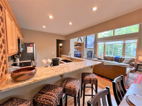 Kitchen Counter Seating