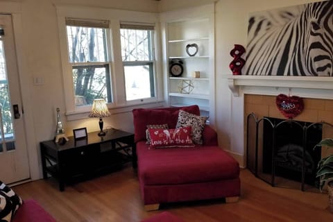 Come experience your next adventure in our home! Just 2 blocks from Downtown and the Brewery, several cafes, bars, shops PLUS other restaurants are all within walking distance!
