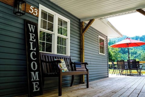 D8a4978a 7f4f 42a6 9657 52b81c3e7438