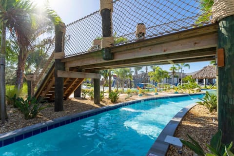 House | 4 bedrooms, high-speed internet