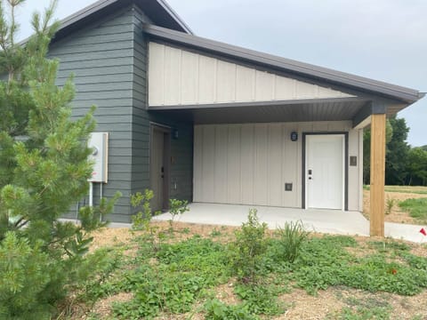 Unit 5B Outside Front