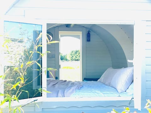 Cabin | 1 bedroom, bed sheets