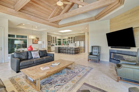 43 South Beach Lagoon | Second Living Area