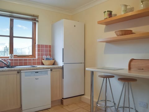 Kitchen | Ty Celyn, Broad Haven