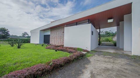 Excellent property for families and friends getaway
