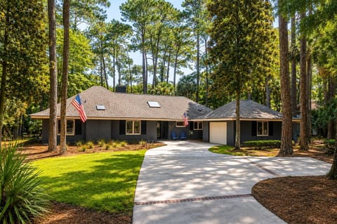 74 Gloucester - The Vacation Company