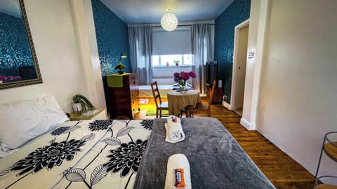 Studio | Free WiFi, bed sheets