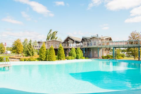 Seasonal outdoor pool