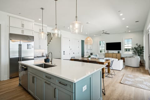 Open Layout Kitchen/Dining area