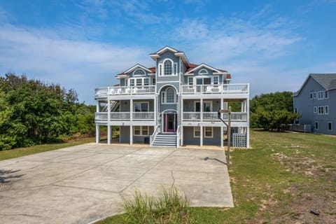 PI166: Heaven Sent | Front Exterior