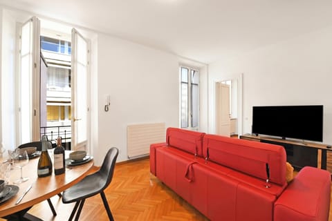 Living and dining room