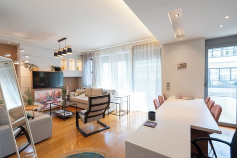 City Apartment | Living area