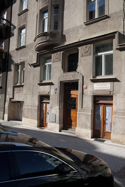 Apartment | Exterior
