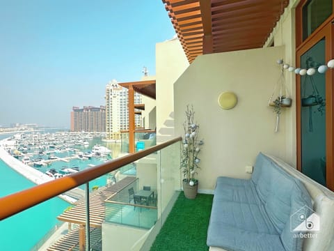 Apartment (0 Bedroom) | Balcony