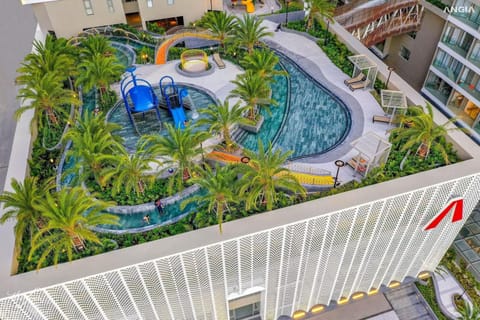 Rooftop pool