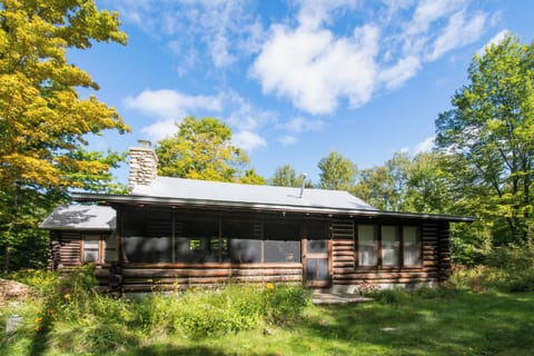 Exterior
Facing South West