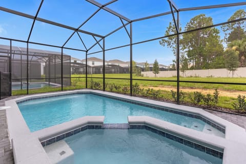 Beautiful pool area! Heating is available upon request for $35/day.