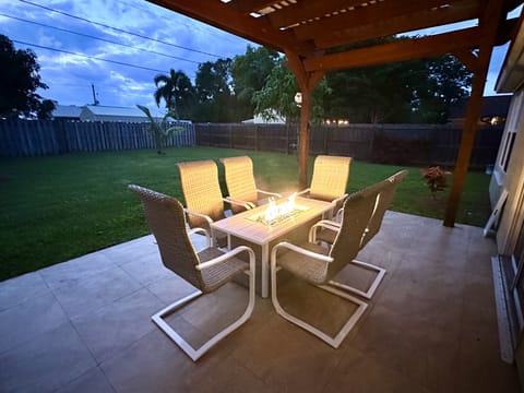 Outdoor Evening Dining Room