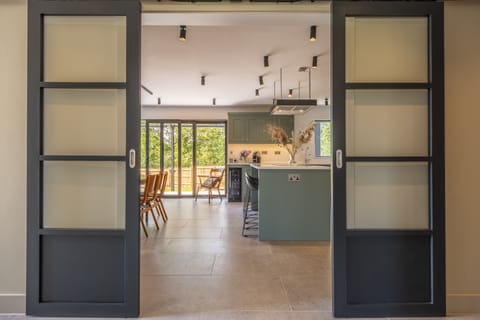 Ground floor: Entering the breakfast kitchen