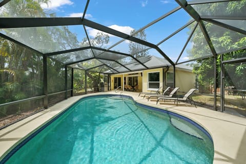 Private pool
