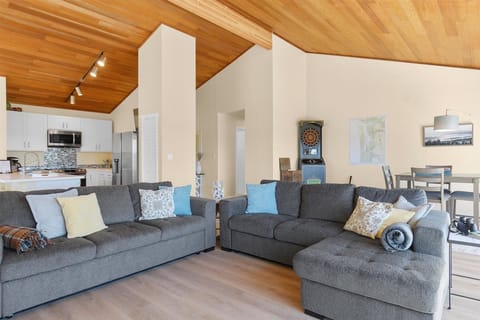 Gather around on th ecomfy couches for a fun movie night!