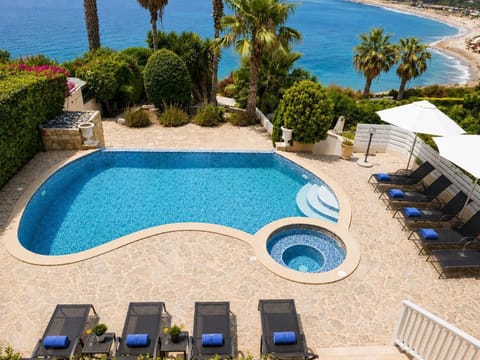 Villa Mer Blu by Ezoria Villas (16890)