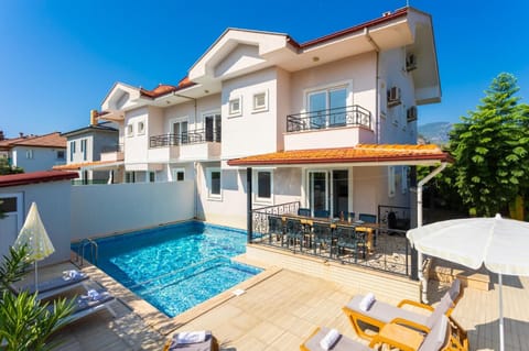 Beautiful villa with private pool and terrace