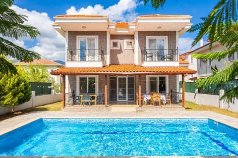 Beautiful villa with private pool and terrace 