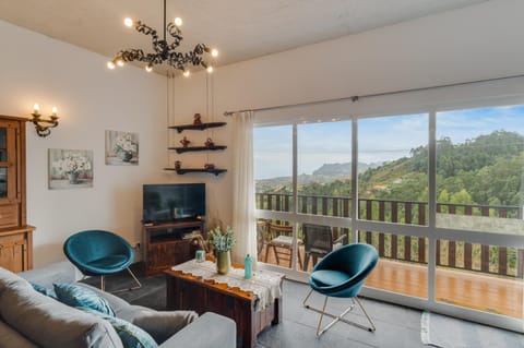 House, Smoking | 3 bedrooms